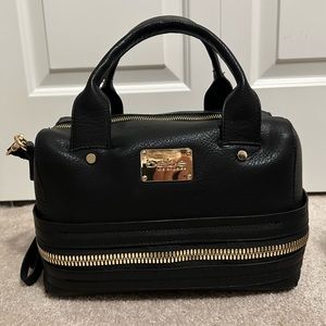 Bebe Handbag / crossbody bag